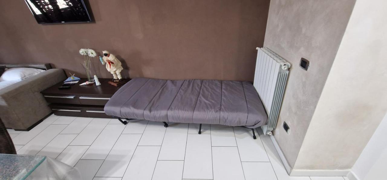 Fashion House Napoli Apartment Bagian luar foto