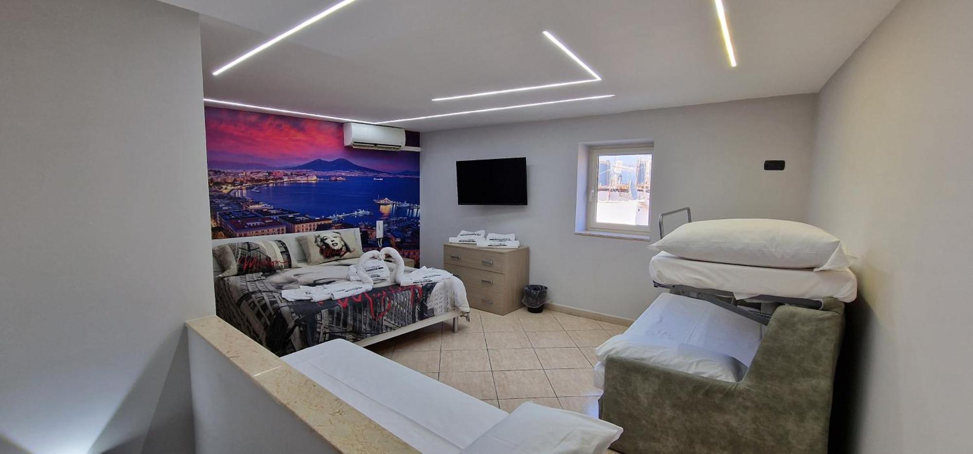 Fashion House Napoli Apartment Bagian luar foto